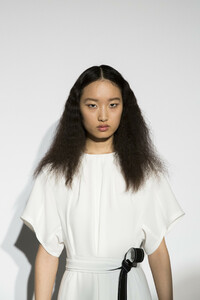 phillip-lim-bks-m-rf19-2945.thumb.jpg.06b7baddfdf44bb85f101903679e76ca.jpg