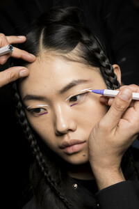 phillip-lim-bks-v-rf19-3988.thumb.jpg.d524abef3758ad10a313f62a1b4bab10.jpg