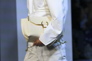 phillip-lim-clp-rf19-8407.thumb.jpg.226c1c5f2cd1b3b6bb11f7370123ca0d.jpg
