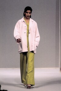 rochas-fw-1995-1.thumb.jpg.1808b4e3e99a11de28897d925b7f7e5c.jpg