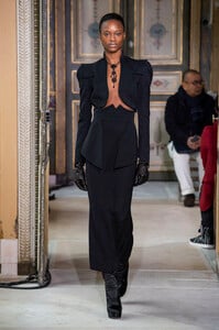 theyskens-rf19-1294.thumb.jpg.aee5f0ff19d2136533f47b4aa912695d.jpg