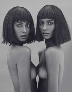 twins01-1.thumb.jpg.0e4efdc7645271fd31134005a5d0e68e.jpg