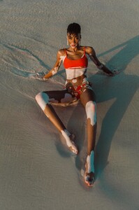 winnie-harlow-in-bikini-v-magazine-photos-1.jpg