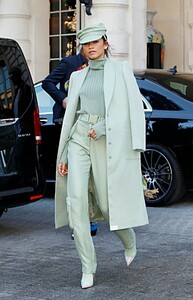 zendaya-coleman-style-and-fashion-leaving-her-hotel-in-paris-02-27-2019-0.jpg