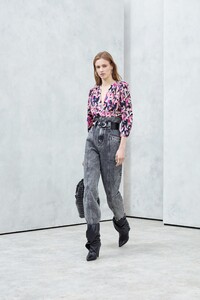 00018-Iro-Ready-to-Wear-Fall-19-Credit-Paul-Norman.jpg