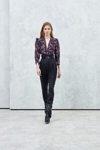 00026-Iro-Ready-to-Wear-Fall-19-Credit-Paul-Norman.jpg