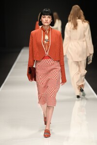 00029-Anteprima-FALL-19-Ready-To-Wear.thumb.jpg.b56f395492597a6f7f25fcc9828153d6.jpg
