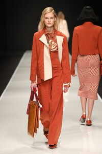 00030-Anteprima-FALL-19-Ready-To-Wear.thumb.jpg.43cabed781ae63531f02ed45d371a8b6.jpg