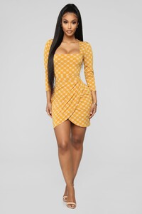 01-23-19_Studio_2_OD_14-24-02_ED12232_Mustard0812_JD.jpg