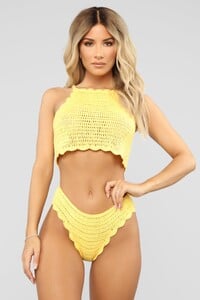 03-19-19_Studio_4_MA_09-49-04_51_CH29080_Yellow_2510_RG.jpg