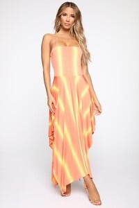 04-22-19_Studio_3_MA_08-47-07_6_D7531_Orangecombo_27571_CC_WG.jpg