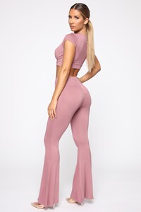04-24-19_Studio_4_DV_11-10-31_56__NST10020_Mauve_2112_WG.jpg