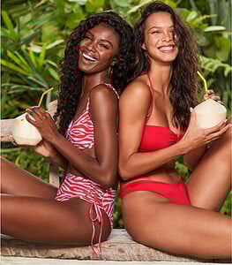 042919-cp-desktop-swim-brand-spotlight-vs_r.thumb.jpg.50a40461123fd18f0d328d40775f09e4.jpg