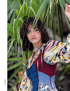 10-ALANNA_ARRINGTON_ELLE_ITALIA_APRIL_2019_GILLES_BENSIMON-153.thumb.jpg.a3db94414c0a452b905a7be718fd5404.jpg