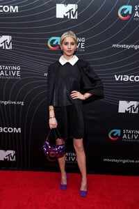 Caroline+Daur+MTV+Staying+Alive+Foundation+VW85CyVfL5wl.jpg