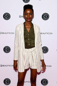 Flaviana+Matata+Beautycon+Festival+New+York+0TPK1IK9Hgul.jpg