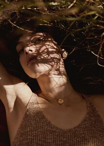 1107397-800w.thumb.jpg.ad90bd716176690ce00892b977a7f1d8.jpg
