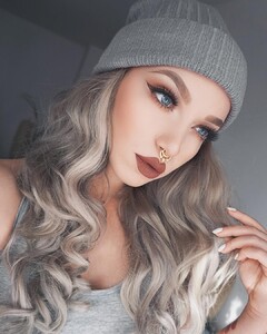 _missbo~1477587824~1370428453718922969_1119937396.jpg