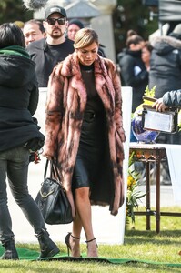         jlo020419BZNimage107.jpg