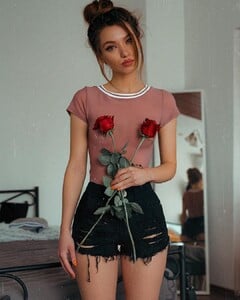 _missbo~1521493385~1738734998012605874_1119937396.jpg