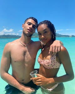 1422874086_chey_maya15461729401945761193495298614_43762120.thumb.jpg.4994650368fd0ba4c4d2b9b9fa5595e7.jpg