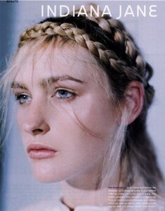lores_Lydia Koeppel__Pictures__Editorials__Biba - Jean Claude Wouters_Biba-Jean Claude Wouters_0003.jpg