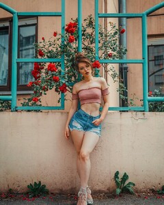_missbo~1496257207~1527038589174841081_1119937396.jpg