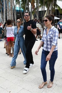         jlo210419BZNimage136.jpg