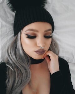 _missbo~1483819501~1422703551494409349_1119937396.jpg
