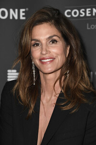 Cindy+Crawford+Cosentino+LA+City+Center+Grand+27BM8kaPZuJl.jpg