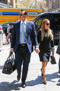         jen170419BZNimage117.jpg
