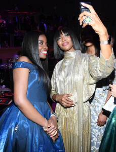 Naomi+Campbell+TIME+100+Gala+2019+Dinner+AkFTMOYFzpZx.jpg