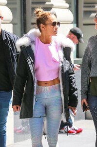         lop160419BZNimage104.jpg