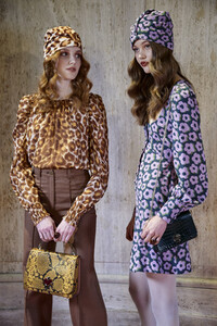 178218629_kate-spade-bks-rf19-1578(1).thumb.jpg.7c17a3f5398587328aa86212d0f5e053.jpg