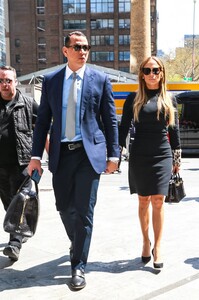         jen170419BZNimage108.jpg