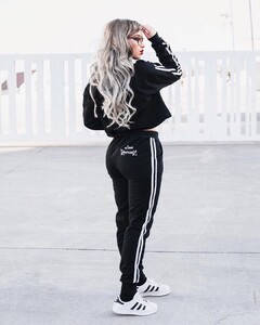 _missbo~1483387219~1419077309188650946_1119937396.jpg
