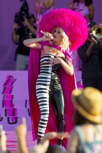        per280419BZNimage126.jpg