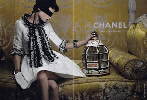 2012-w-Chanel-04a.jpg