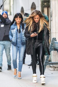         jlo010419BZNimage16.jpg