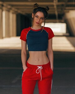201979899__missbo15555276402024235021067197438_1119937396.thumb.jpg.c493e6fa9637b2de0000deb895b64836.jpg