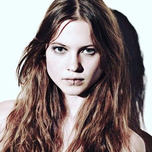 Kimberly Nelson on Instagram_ _Behati Prinsloo - P(JPG)_1.jpg