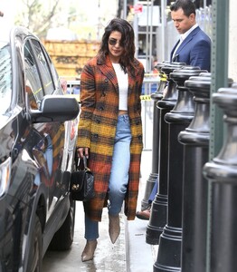         cho150419BZNimage4.jpg