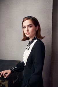        zoey270419BZNimage116.jpg