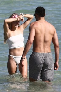         bou210419BZNimage111.jpg