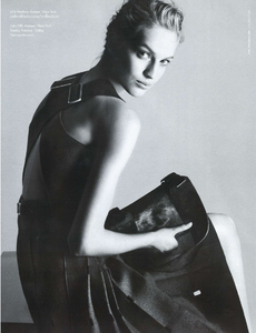 275787877_Mert__Marcus_Calvin_Klein_Collection_Fall_Winter_13_14_02.thumb.png.953939cb65547e7664771f0e96b65ffd.png