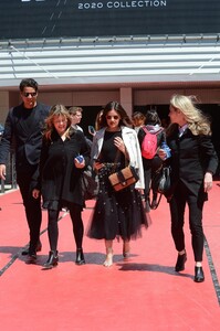        luc270419BZNimage106.jpg