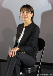 40c471a4ly1g23q7c8jttj20u0179nkj.thumb.jpg.304adf31ce14d3d91d3296b3686d3429.jpg