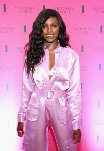 [1139363928] Angel Leomie Anderson Visits Miami On The Incredible Tour.jpg