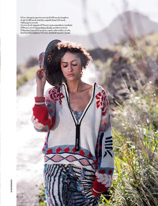 5-ALANNA_ARRINGTON_ELLE_ITALIA_APRIL_2019_GILLES_BENSIMON-147.thumb.jpg.4aea40b50b85116ff54a938b3171cbf8.jpg