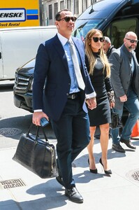         jen170419BZNimage116.jpg
